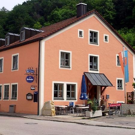 Gasthof Zum Brunnen Mornsheim Ngoại thất bức ảnh